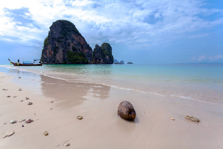 Phra Nang 海滩，甲米，泰国的夕阳