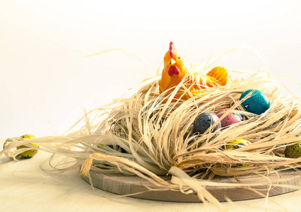 复活节快乐。凤巢和彩蛋