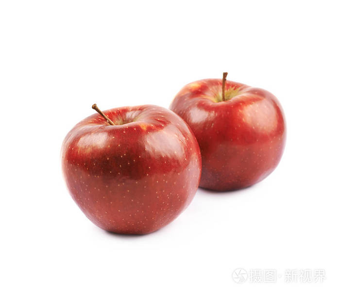 孤立的两个成熟红苹果