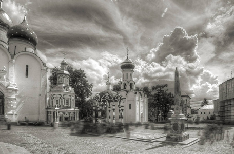 中央广场的建筑合奏的三位一体士修道院在谢尔盖夫。俄罗斯联邦。7 月，到 2015 2015年