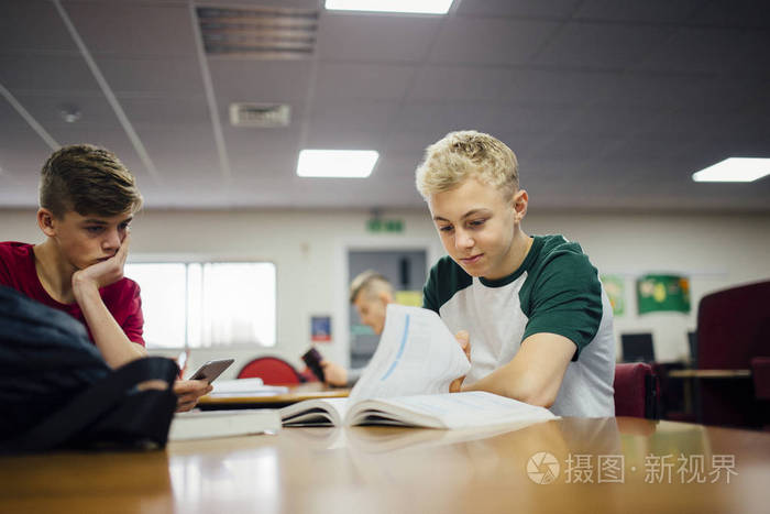 学校作业俱乐部