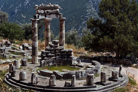 神庙的雅典娜 Pronea德尔福希腊