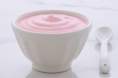 复古希腊草莓酸奶