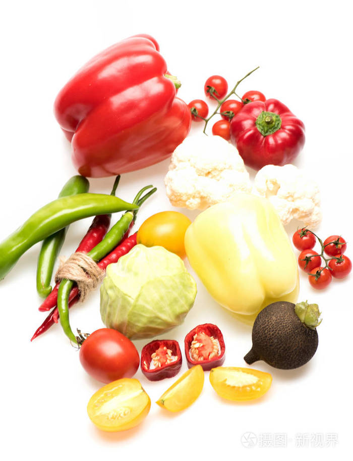 五颜六色的蔬菜樱桃西红柿萝卜白菜和辣椒胡椒