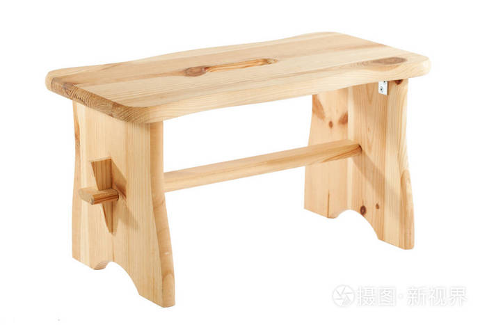 凳子上白色隔离自然木材的