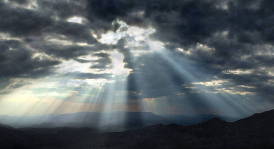 希望的象征, 光明在隧道的尽头在门口的人从黑暗中走向光明.