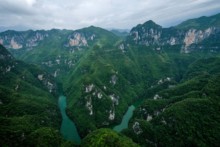 重庆云阳龙滩国家地质公园深山峡谷河