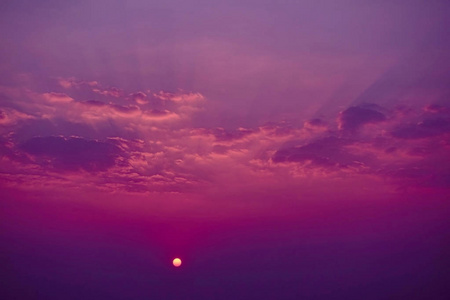 美丽的云天空美丽的日落自然夏季户外