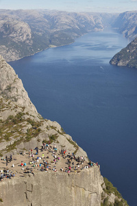 挪威的峡湾景观。Preikestolen 地区。挪威的标志性建筑