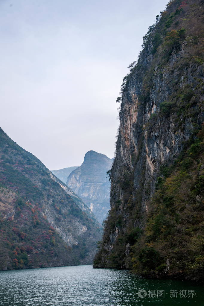 重庆巫山大宁河河三三峡峡谷