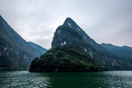 重庆巫山大宁河河三三峡峡谷