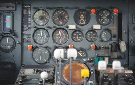 飞机驾驶舱设备与指标 按钮和文书