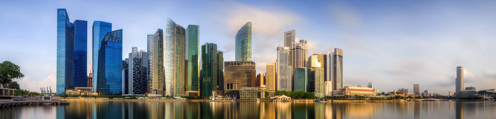 新加坡的天际线和视图的滨海湾
