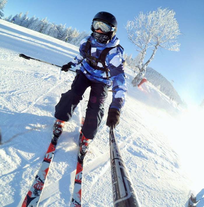 高山滑雪在罗马尼亚