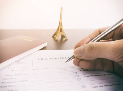 签证申请表填写法国巴黎