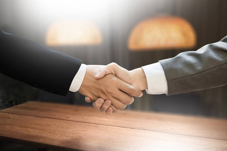 资产并购m 与 a (并购),商人握手工作照片