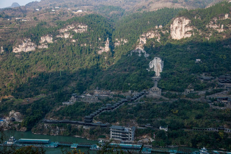 俯瞰三峡投影机湖北夷陵长江河谷