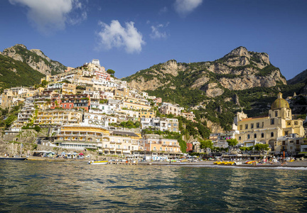 阿马尔菲海岸，意大利波西塔诺镇的全景