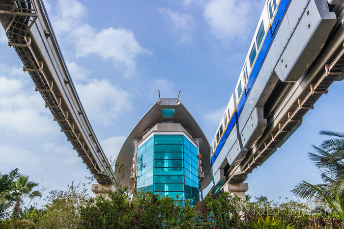 在迪拜,阿拉伯联合酋长国的单轨铁路站