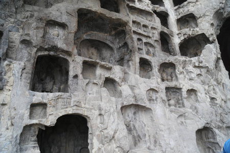 洛阳中国龙门洞穴图片