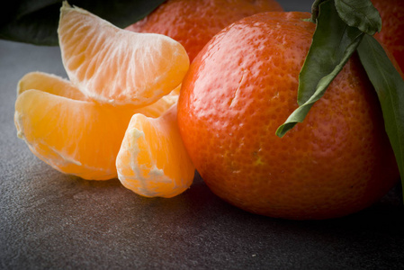 成熟的橙橘丁香