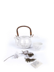 一壶茶配不同种类的鲜茶图片