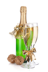香槟瓶玻璃杯和圣诞装饰