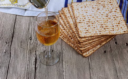 Matza 面包逾越节的庆祝和酒