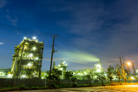 在日本的工厂夜景