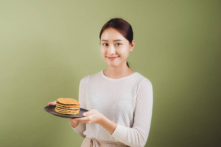 女人做饭蛋糕