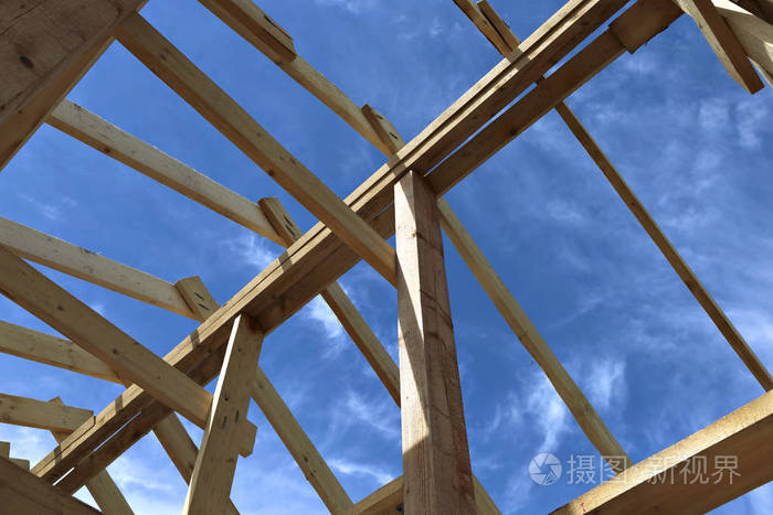 木梁在施工的安装