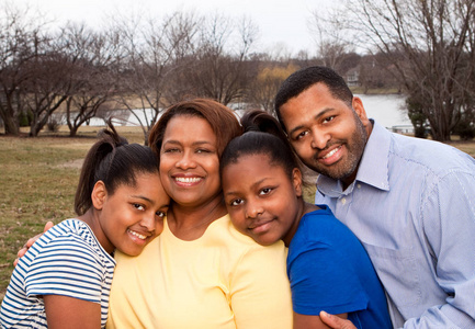 非洲裔美国家庭和子女