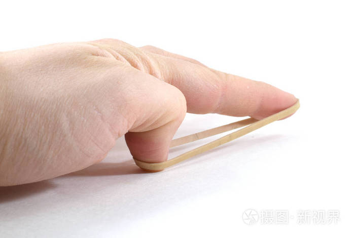 男手拉伸橡皮筋