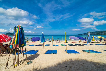 沙滩椅夏天岛度假度假放松在太阳 w