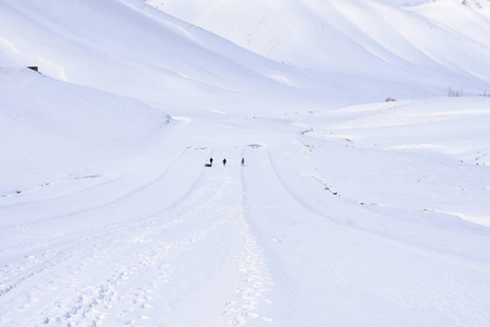 吐安巴尔，Fereydunshahr 滑雪胜地，伊斯法罕，伊朗在春天的时间