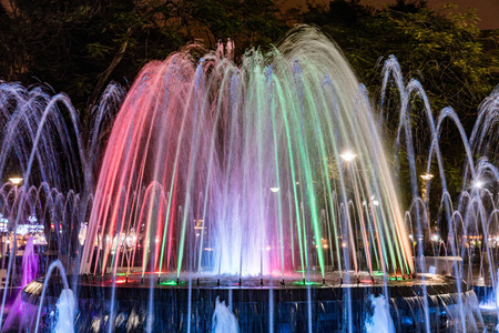 在彩色的喷泉可能在圈客栈海蓬越南