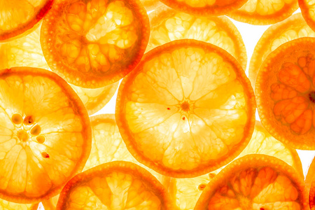 白色的普通话柑橘类水果片