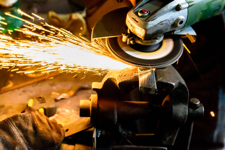 金属磨削切割机, 火花照片