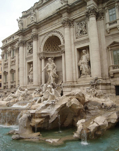 在罗马，意大利迪特雷维喷泉