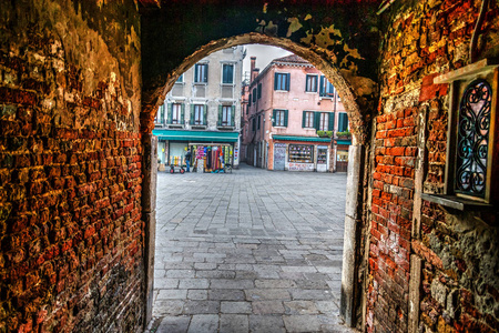 威尼斯的乡村拱门