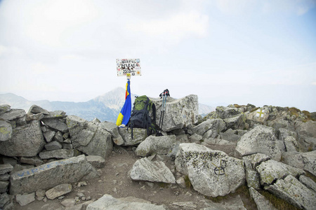 罗马尼亚 Retezat 山 Peleaga 2509 米山，山峰