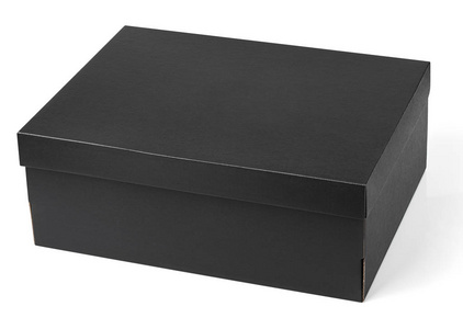 黑色鞋盒上白色孤立