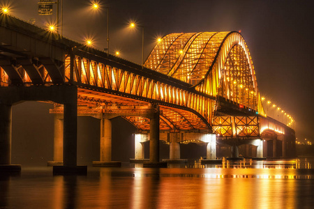Banghwa 大桥夜景