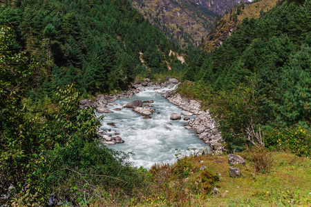 纯山区河流