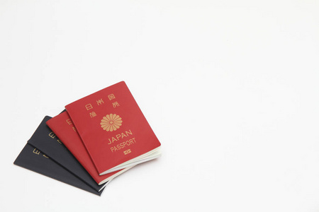 日本护照红色和蓝色