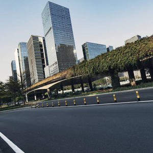 沥青路面的城市道路