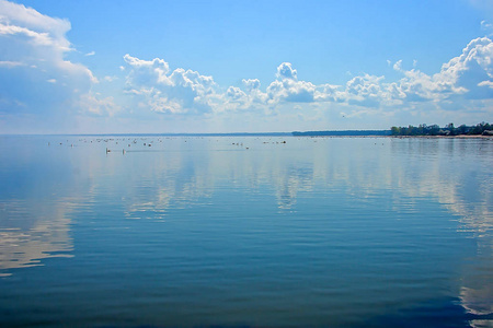 波罗地海沿岸。梅尔斯拉格斯