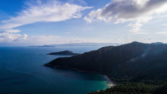 美丽的海边风景图片