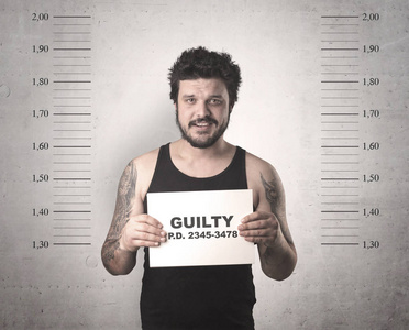 警察抓人犯罪黑帮的人照片