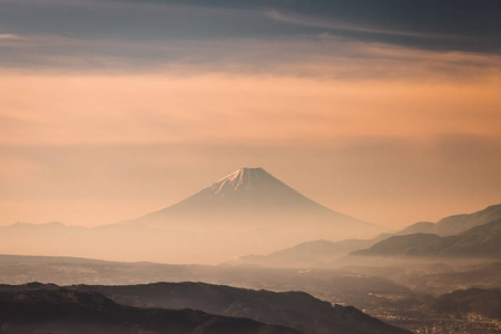 日出山富士